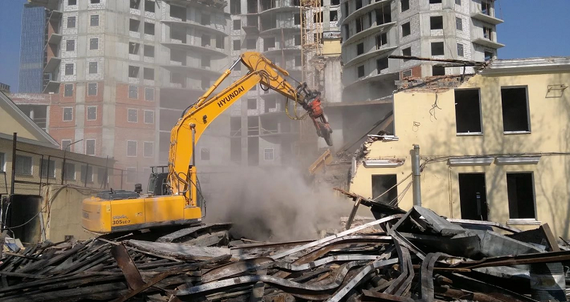 оборудование для сноса зданий